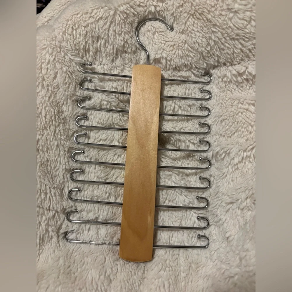 🌞Tie/Scarf/Belt Rack Closet Storage Hanger